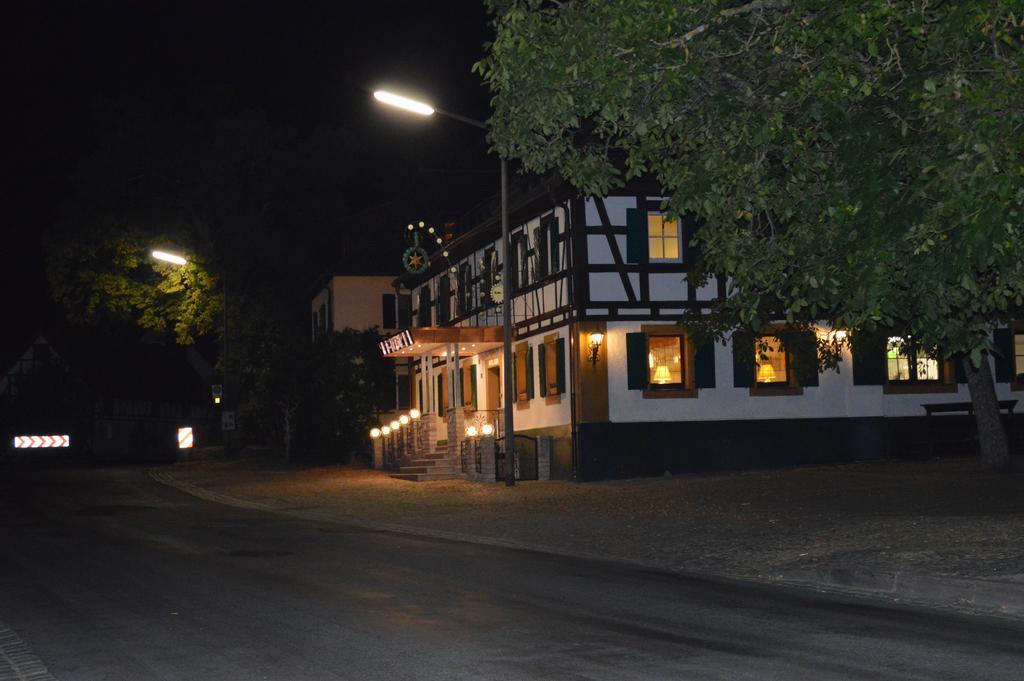 Landhotel Rangau Gasthof & Brennerei Markt Erlbach Exterior foto